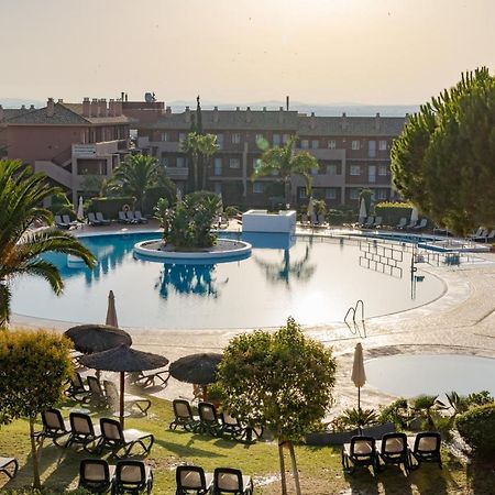 Ilunion Sancti Petri Aparthotel Chiclana de la Frontera Exteriör bild