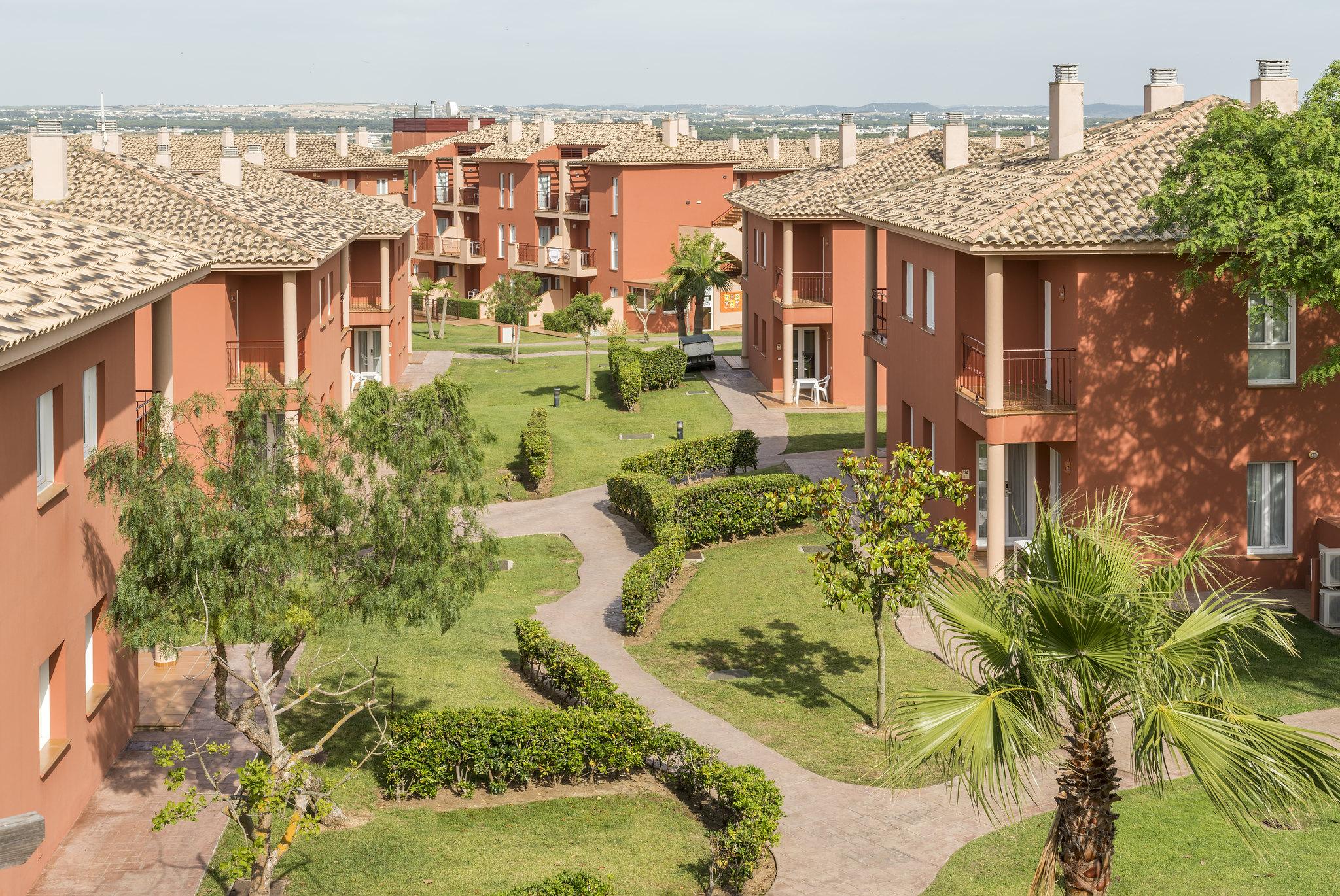 Ilunion Sancti Petri Aparthotel Chiclana de la Frontera Exteriör bild